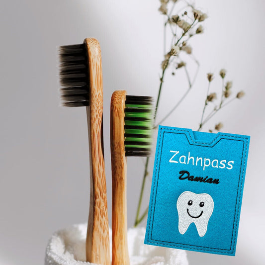 Zahn Bonus Heft Filzhülle mit Name personalisiert Zahnbonushefthülle Geschenk