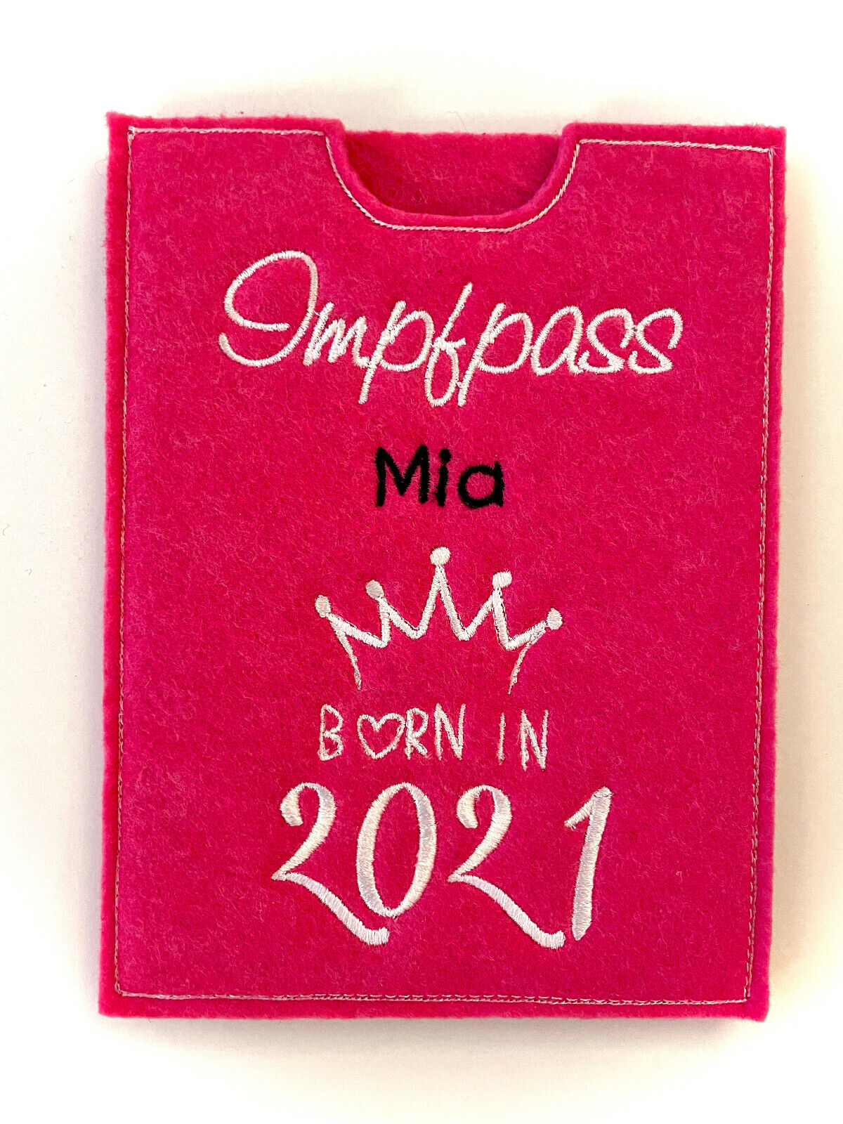 Impfpasshülle für Kinder, Filz bestickt, personalisierbar mit dem Namen