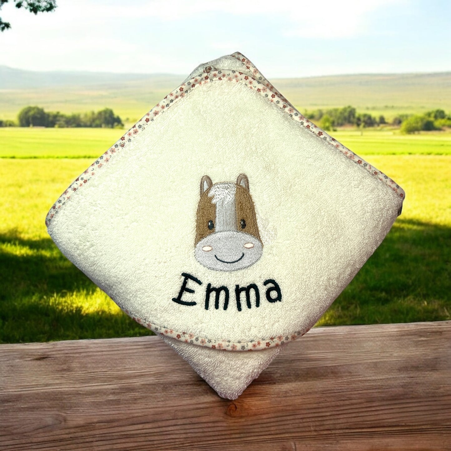 Sterntaler Geschenk-Set Pferd Sunny, Latz, Kapuzenhandtuch und Spielwaschhandschuh mit Namen personalisiert