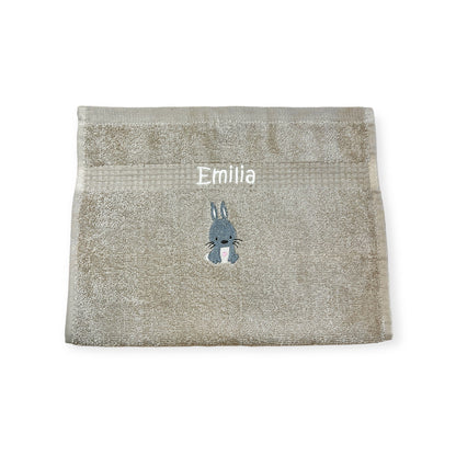 Kinder Handtuch mit Name und Motiv 30x50 cm Kita Kindergarten oder für Unterwegs