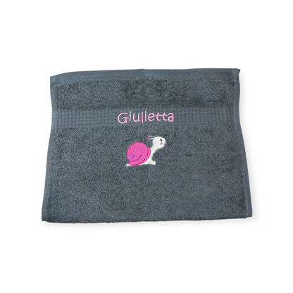 Kinder Handtuch mit Name und Motiv 30x50 cm Kita Kindergarten oder für Unterwegs