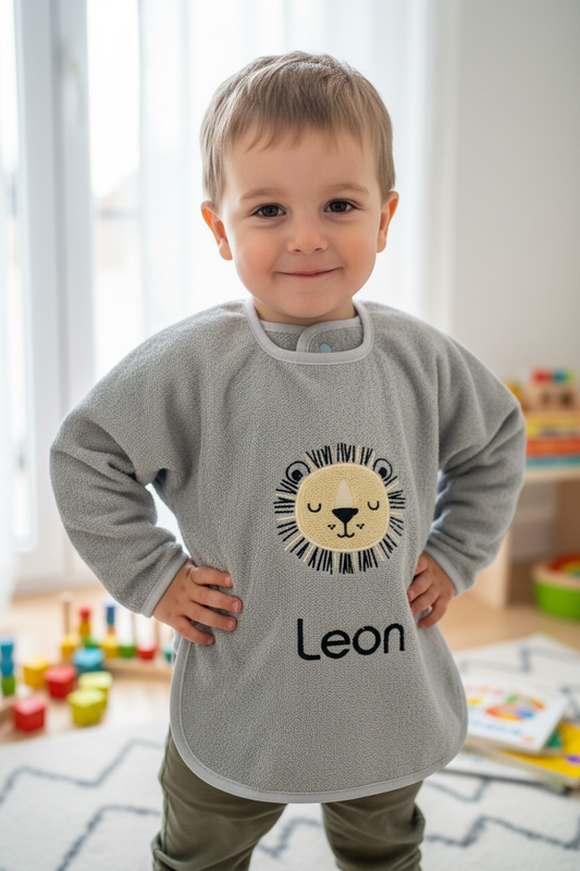 Ärmellatz mit Name, Sterntaler Leo Löwe, steingrau, Geschenk zum 1. Geburtstag, Baby