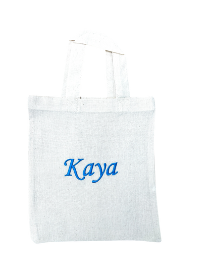 Personalisierte kleine weiße Baumwolltasche mit Wunschnamen oder Wunschtext bestickt, 100% Baumwolle, Geschenkverpackung