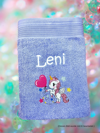 Handtuch mit Einhorn und Name bestickt, verschiedene Größen und viele Farben