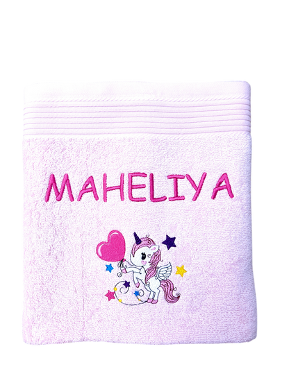 Handtuch mit Einhorn und Name bestickt, verschiedene Größen und viele Farben