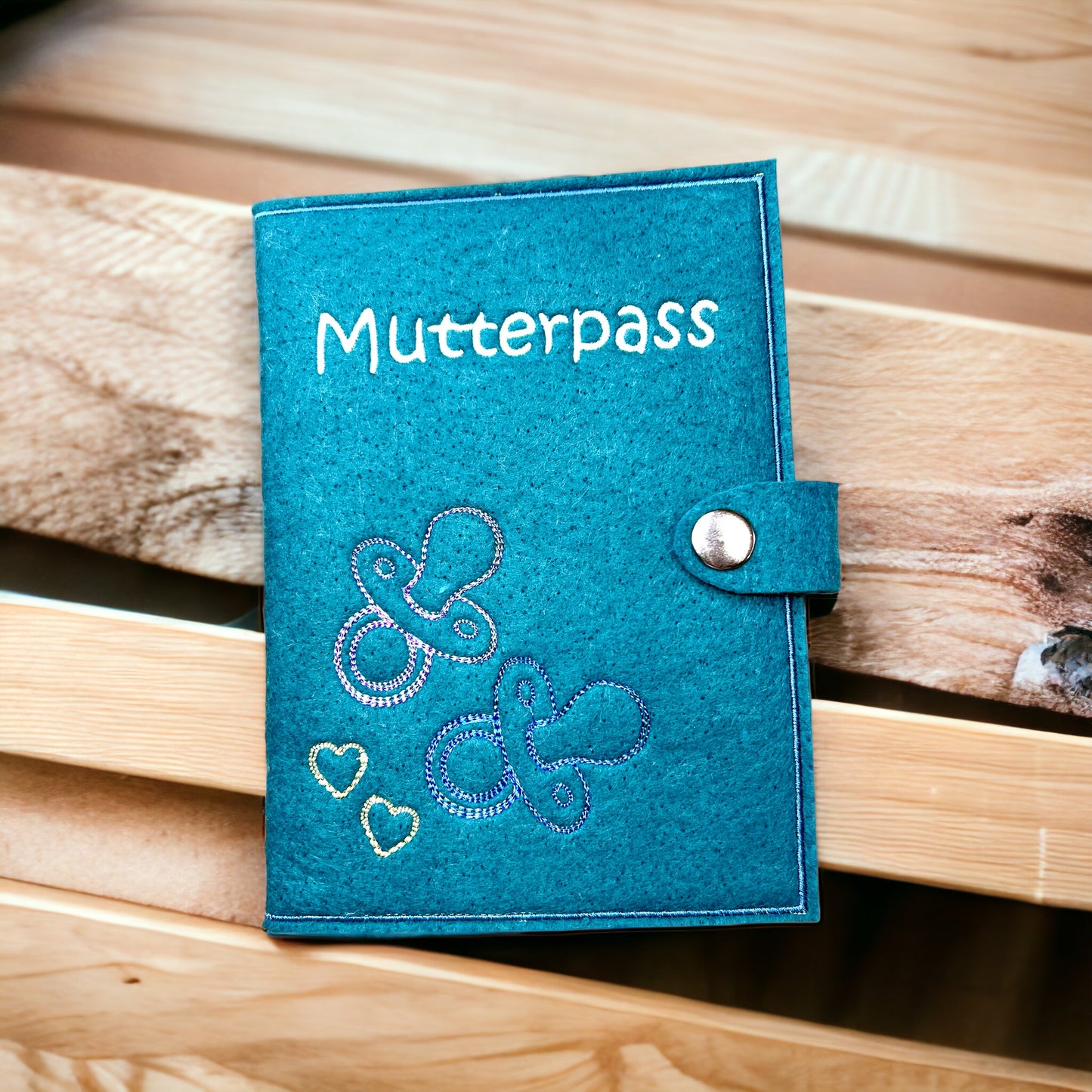 Mutterpasshülle personalisiert Filz bestickt Schnuller, Geschenk für Schwangere