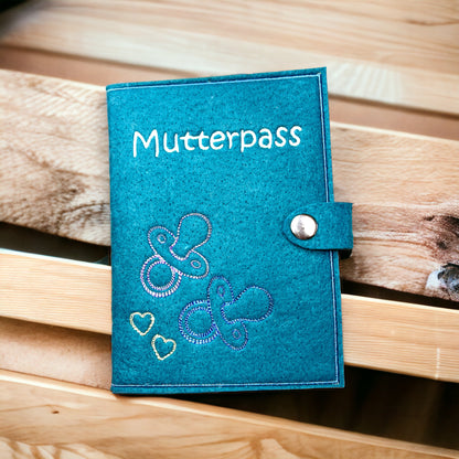 Mutterpasshülle personalisiert Filz bestickt Schnuller, Geschenk für Schwangere