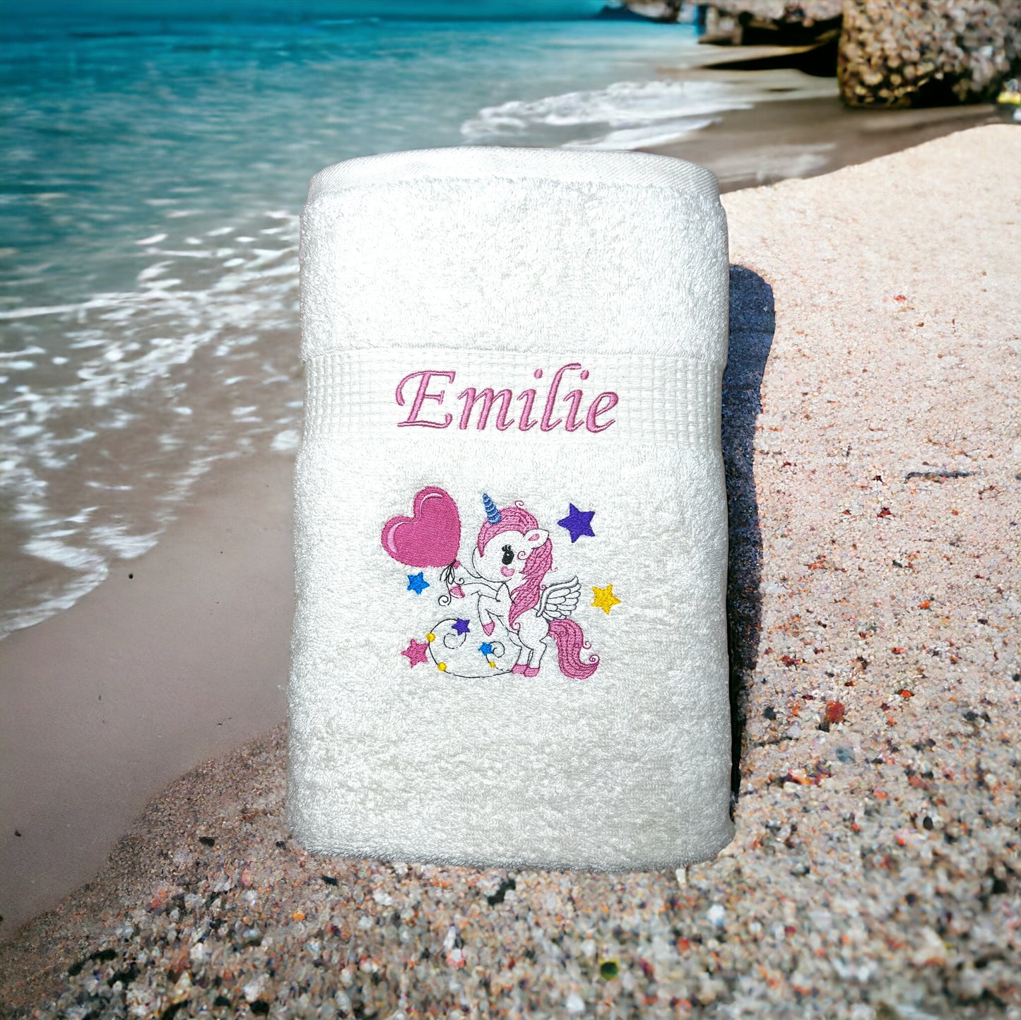 Handtuch mit Einhorn und Name bestickt, verschiedene Größen und viele Farben