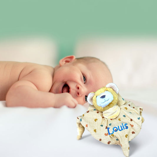 Personalisiertes Schmusetuch Löwe Leo 23 cm mit Rassel – einzigartiger Kuschelfreund - Supersoftes Musselin Schnuffeltuch mit Knotendetails, Sterntaler