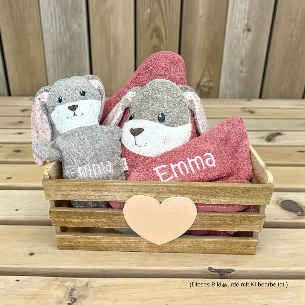 Set Hanni Hase, Kapuzenhandtuch 100x100cm und Spiel-Waschhandschuh - mit Name aufgestickt, rosa/sand, Sterntaler