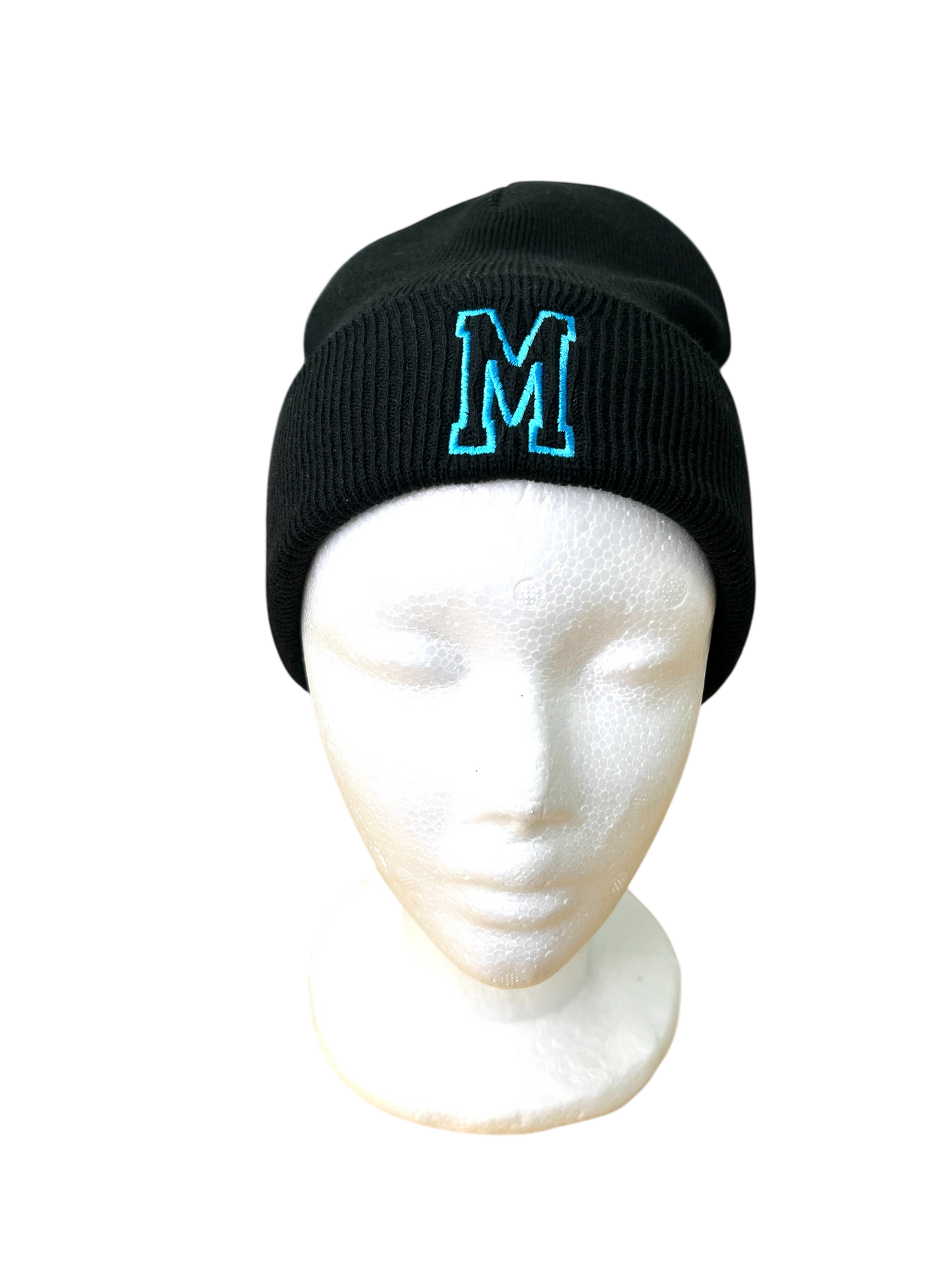 Personalisierte Beanie mit Initiale – bestickte Mütze im College-Style