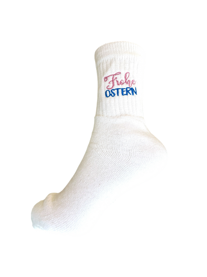 Tennissocken mit Ostermotiv bestickt, personalisierbar